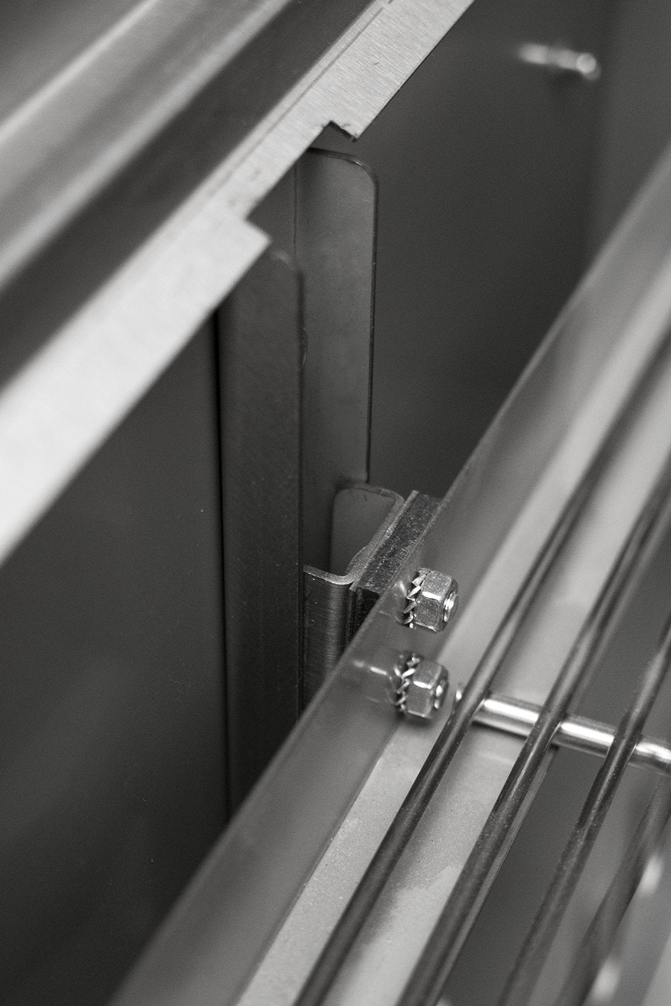 Bull Bison Built - In, Kohlegrill - Grillstar.deBull Bison Built - In, KohlegrillBullGrillstar.deBU887870635835887801