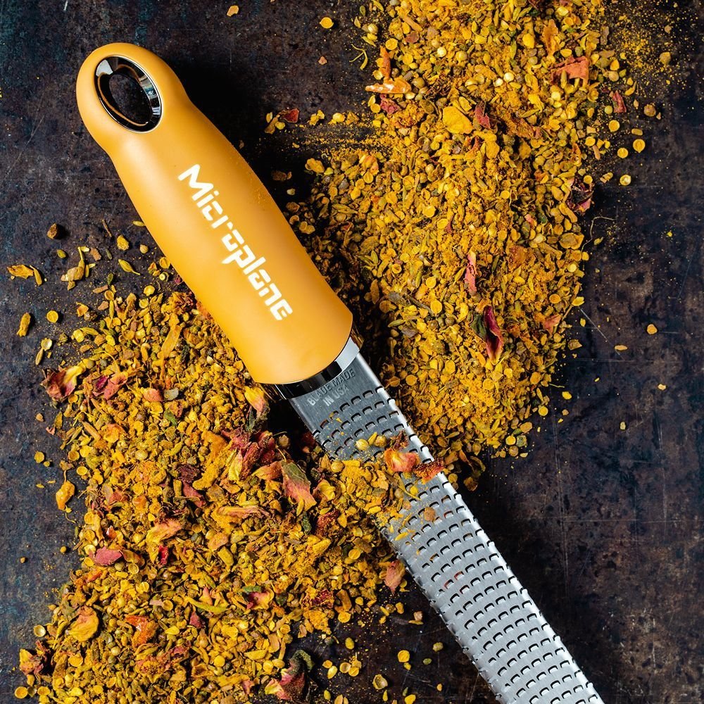 Microplane Premium Zester - Reibe, Senfgelb - Grillstar.deMicroplane Premium Zester - Reibe, SenfgelbMicroplaneGrillstar.de46623