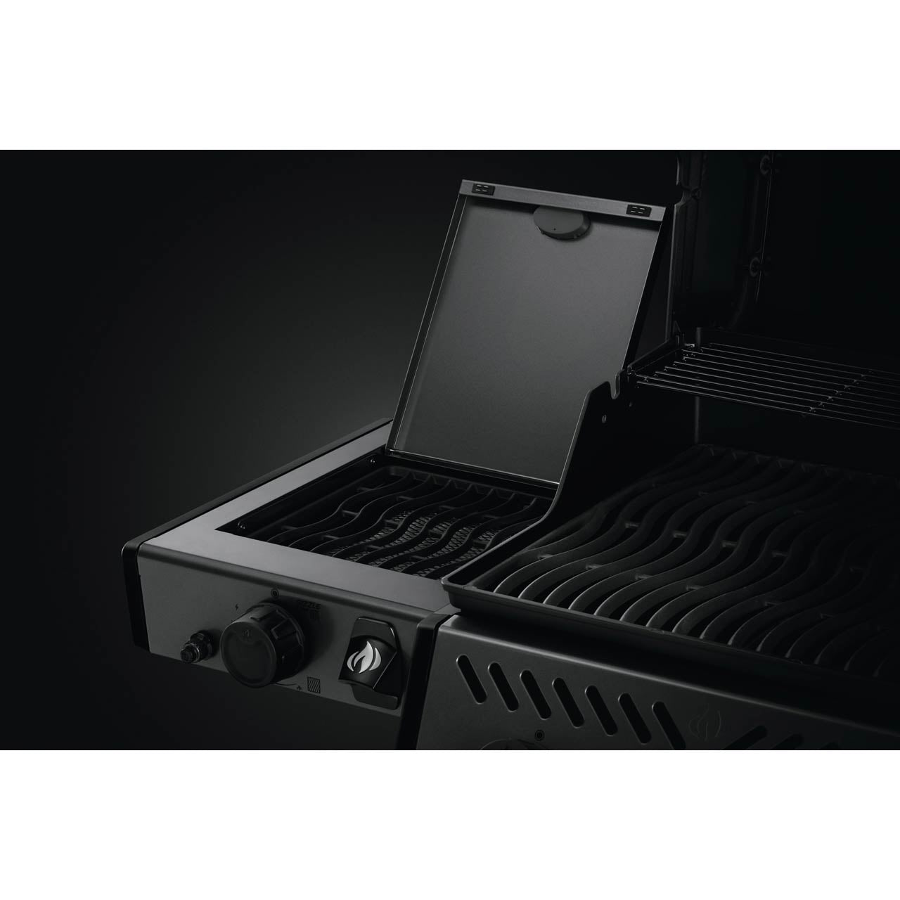 Napoleon Freestyle 425, 4 Hauptbrenner, mit Sizzle Zone & Tür, Graphit - Grillstar.deNapoleon Freestyle 425, 4 Hauptbrenner, mit Sizzle Zone & Tür, GraphitNapoleonGrillstar.deF425DSIBPGT - DE0629162146397