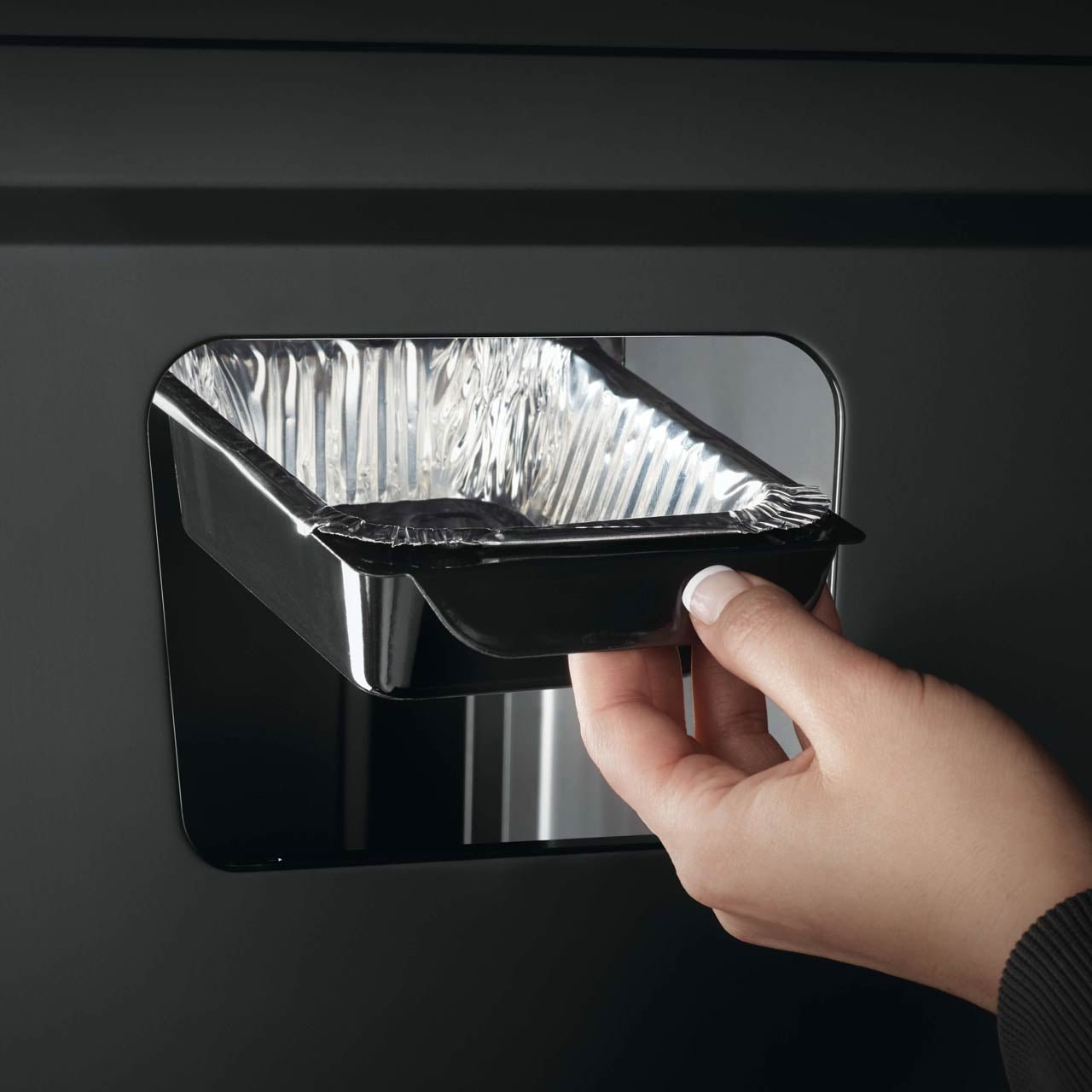 Napoleon Freestyle 425, Graphit - Grillstar.deNapoleon Freestyle 425, GraphitNapoleonGrillstar.deF425PGT0629162140388