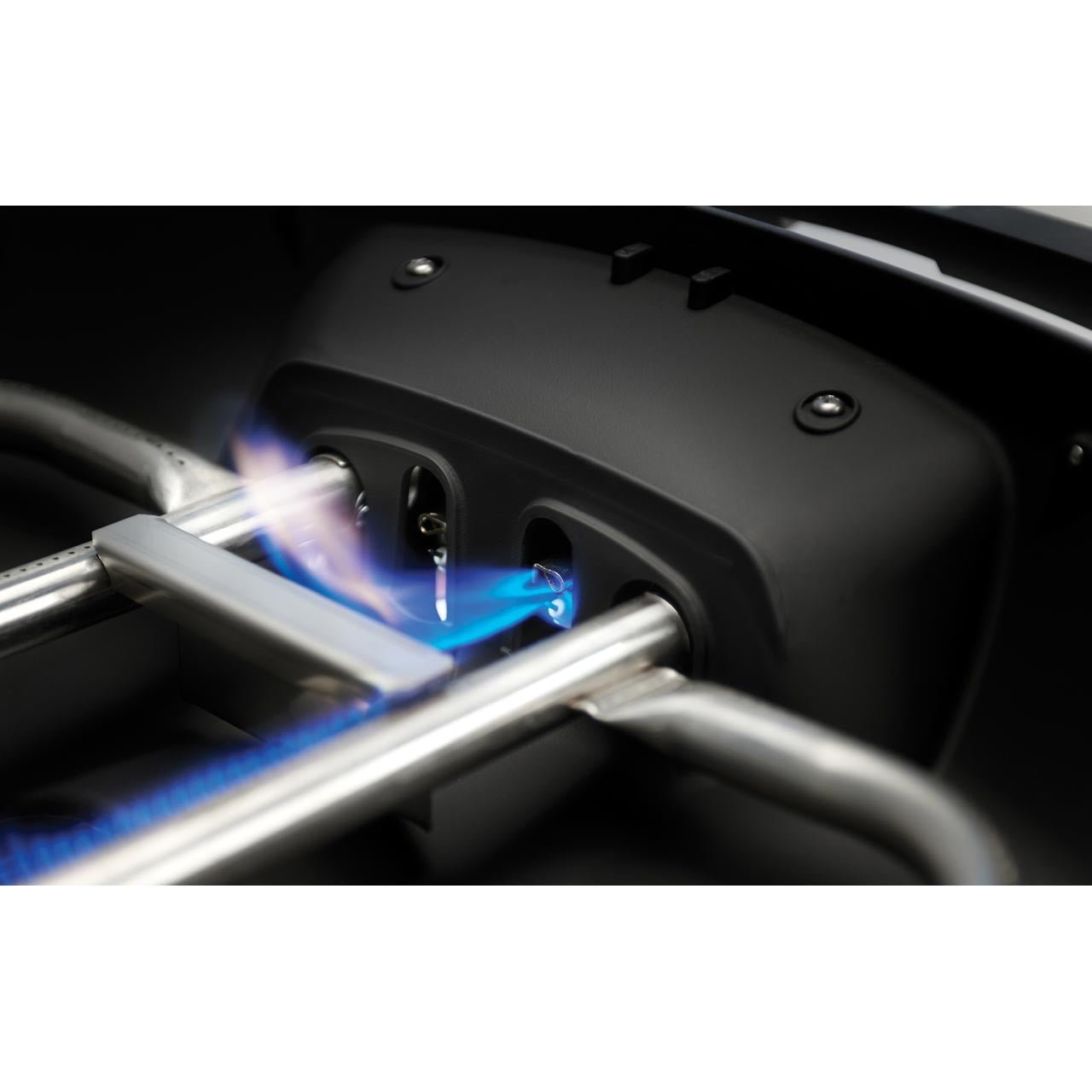 Napoleon Phantom TRAVELQ PRO285X, Mattschwarz - Grillstar.deNapoleon Phantom TRAVELQ PRO285X, MattschwarzNapoleonGrillstar.dePRO285X - MK - DE - PHM0629162138408