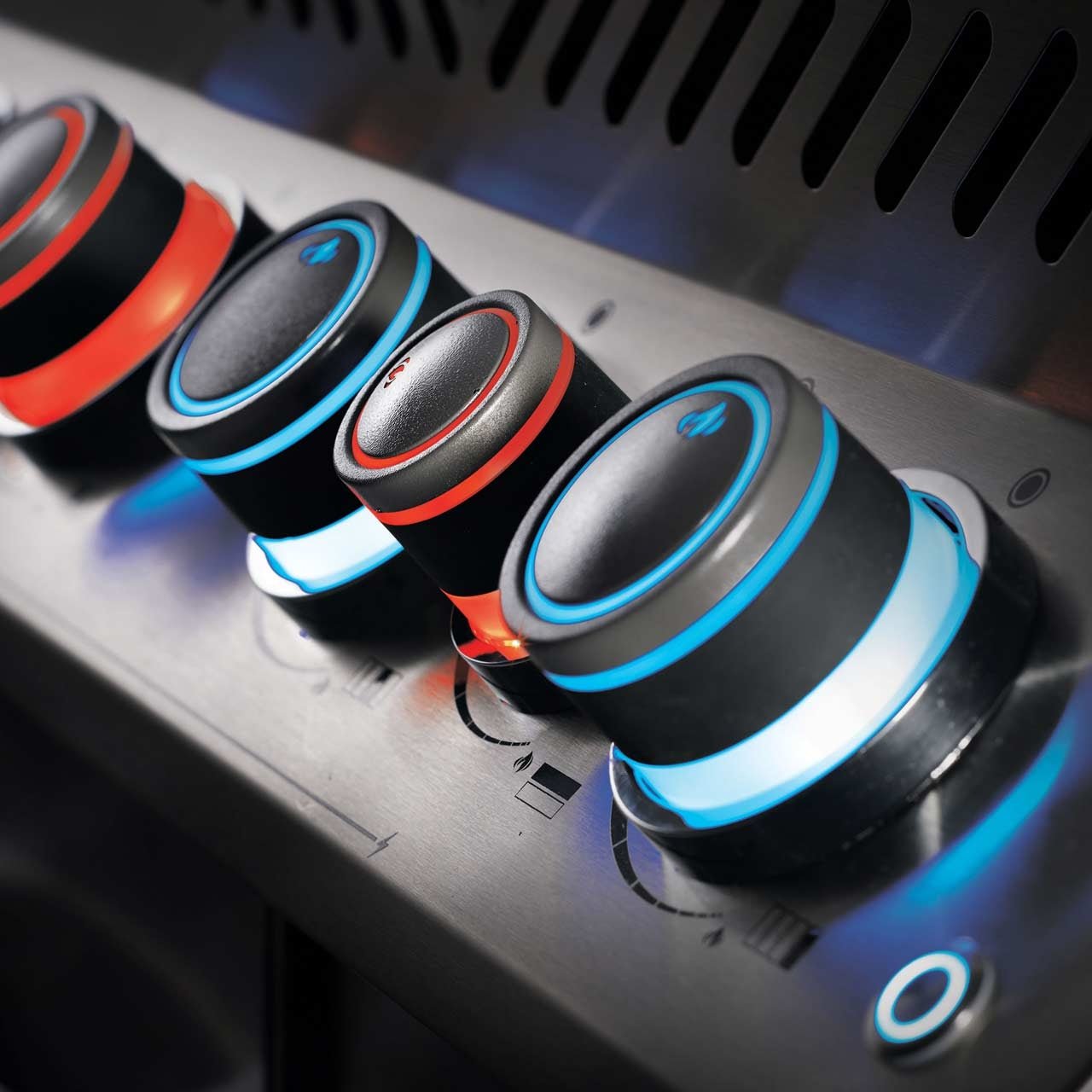 Napoleon Prestige 665, Schwarz - Grillstar.deNapoleon Prestige 665, SchwarzNapoleonGrillstar.deP665RSIBPK - DE0629162135292