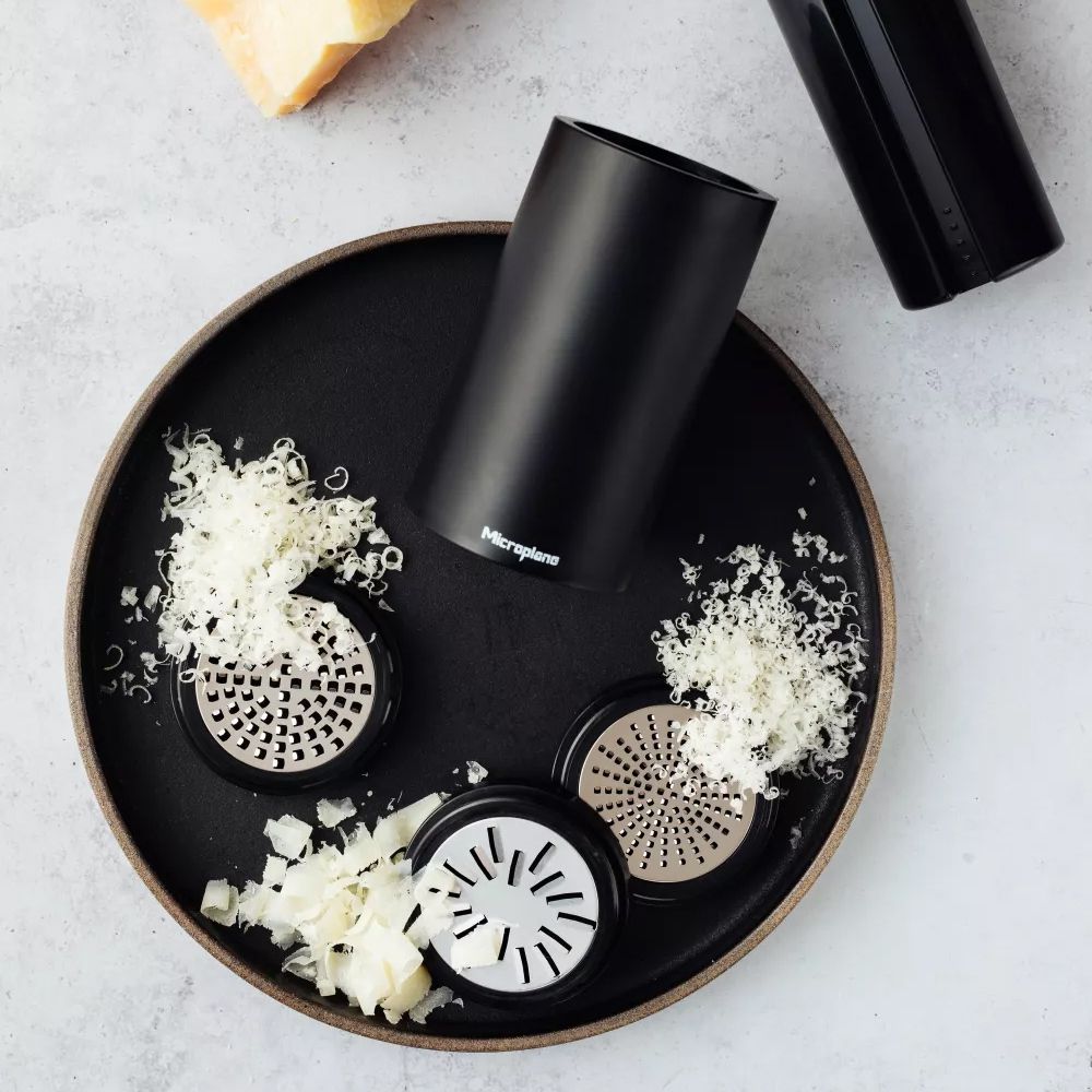 Microplane Universal Mühle 3 in 1 - Grillstar.deMicroplane Universal Mühle 3 in 1MicroplaneGrillstar.de48050