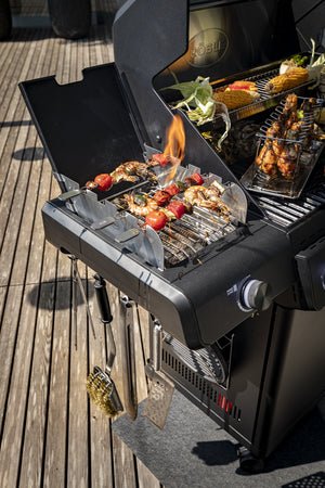 Rösle BBQ Station AllFlame Hero 6 Brenner Gasgrill - 50 mBar - Grillstar.deRösle BBQ Station AllFlame Hero 6 Brenner Gasgrill - 50 mBarGrillRösleGrillstar.de